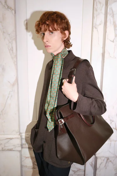 Look 34
